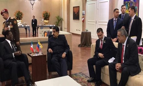 Presidente sostuvo encuentro con el representantes de Guinea Ecuatorial e Irán