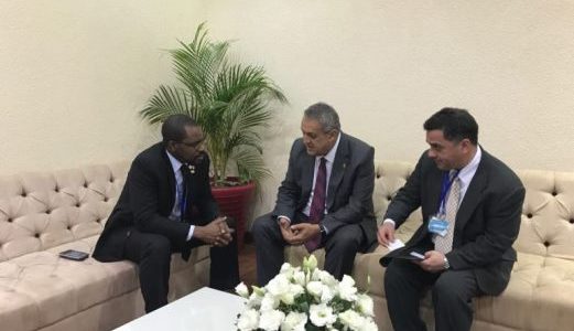 Venezuela y Guinea Ecuatorial evalúan mecanismos para impulsar recorte petrolero