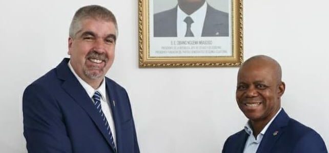 Ministro de Transporte, Tecnología, Correo y Telecomunicaciones de la República de Guinea Ecuatorial, Rufino Ovono Ondo Engonga, recibe en encuentro bilateral al Vicecanciller para África de la República Bolivariana de Venezuela, Yuri Pimentel @ypimentel2021