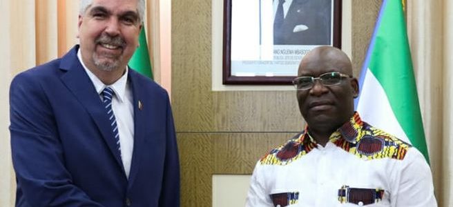 Ministro de Asuntos Exteriores de #GuineaEcuatorial, Simeon Oyono Esono, recibe al Viceministro para África del la República Bolivariana de #Venezuela, Yuri Pimentel @ypimentel2021.