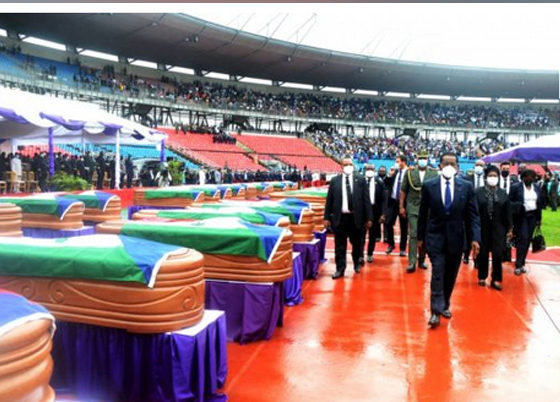 La pareja presidencial preside el acto por los fallecidos en la explosión de Nkoantoma