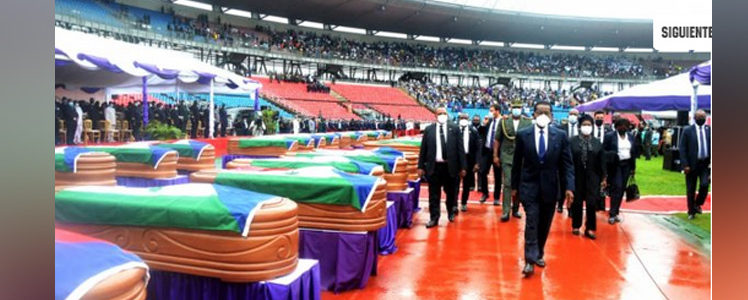 La pareja presidencial preside el acto por los fallecidos en la explosión de Nkoantoma