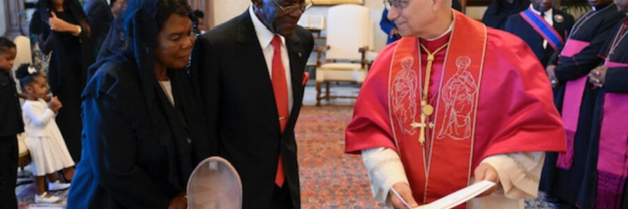 La Pareja Presidencial se reúne con el Papa León XIV y el Secretario de Estado en el Vaticano